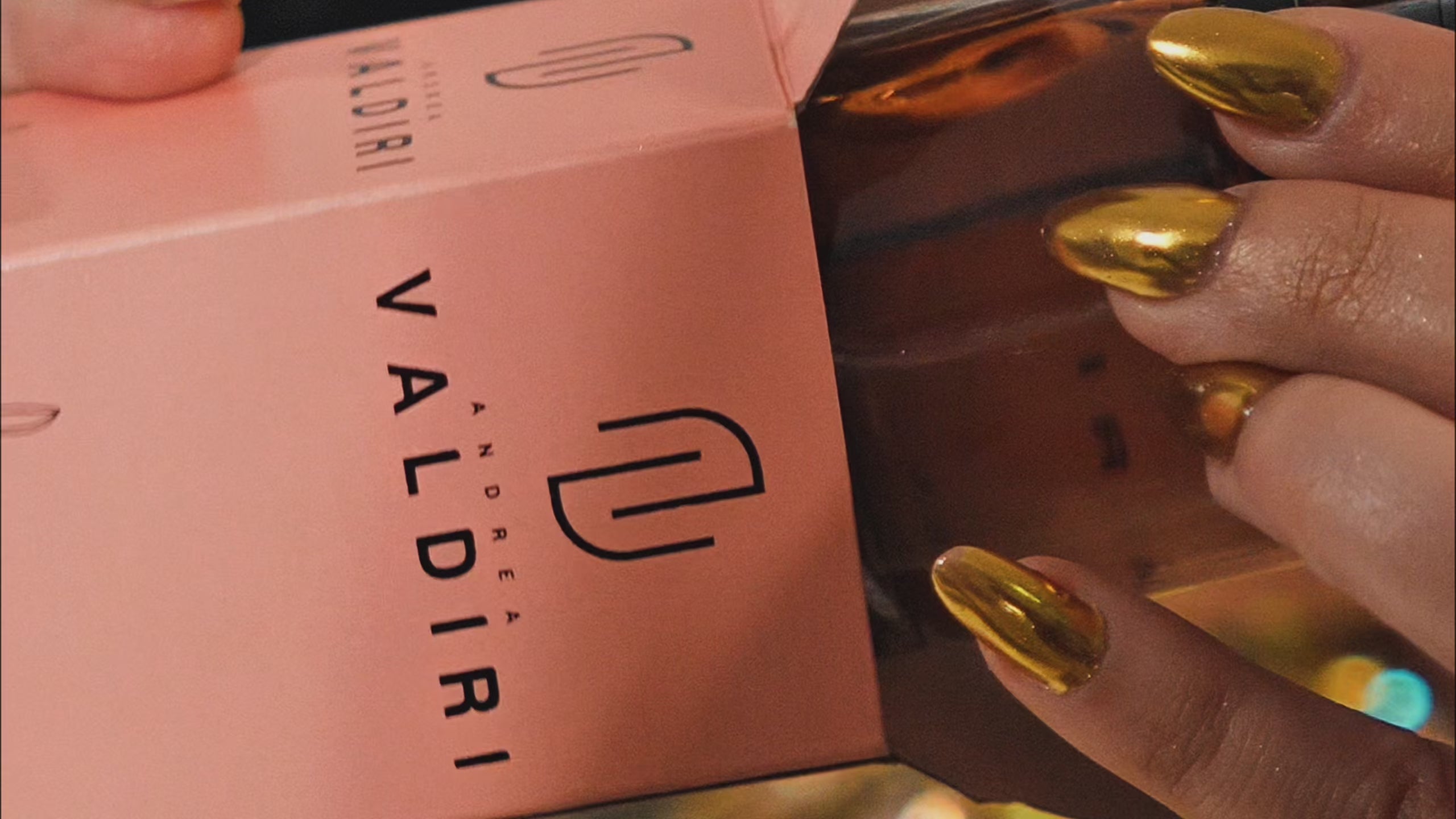 Perfume Magnetia by DIRI